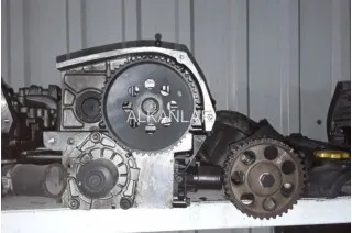 Opel Vectra C 1.9 Çıkma Silindir Kapağı