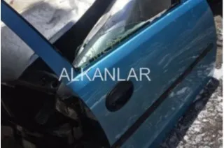 Opel Corsa Çıkma Sağ Ön Kapı Orijinal Mavi