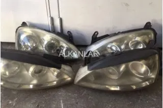 Opel Corsa C Çıkma Far